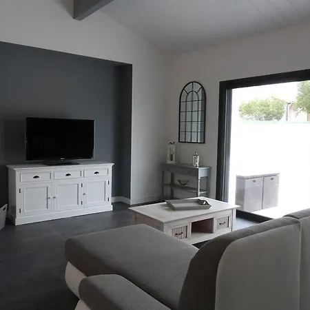 La Du Cormier / Royan Ferienhaus